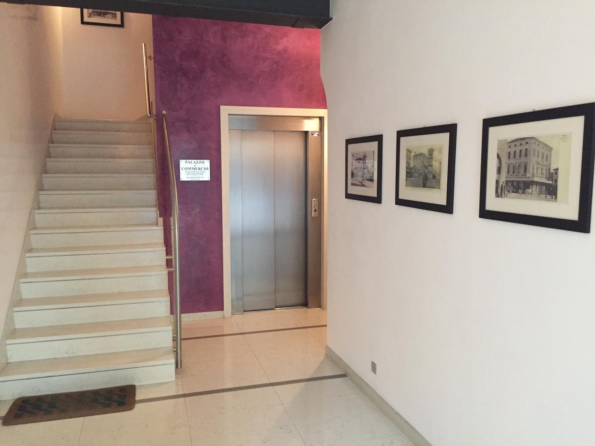 “Al Commercio” Luxury Loft โนอาเล ภายนอก รูปภาพ